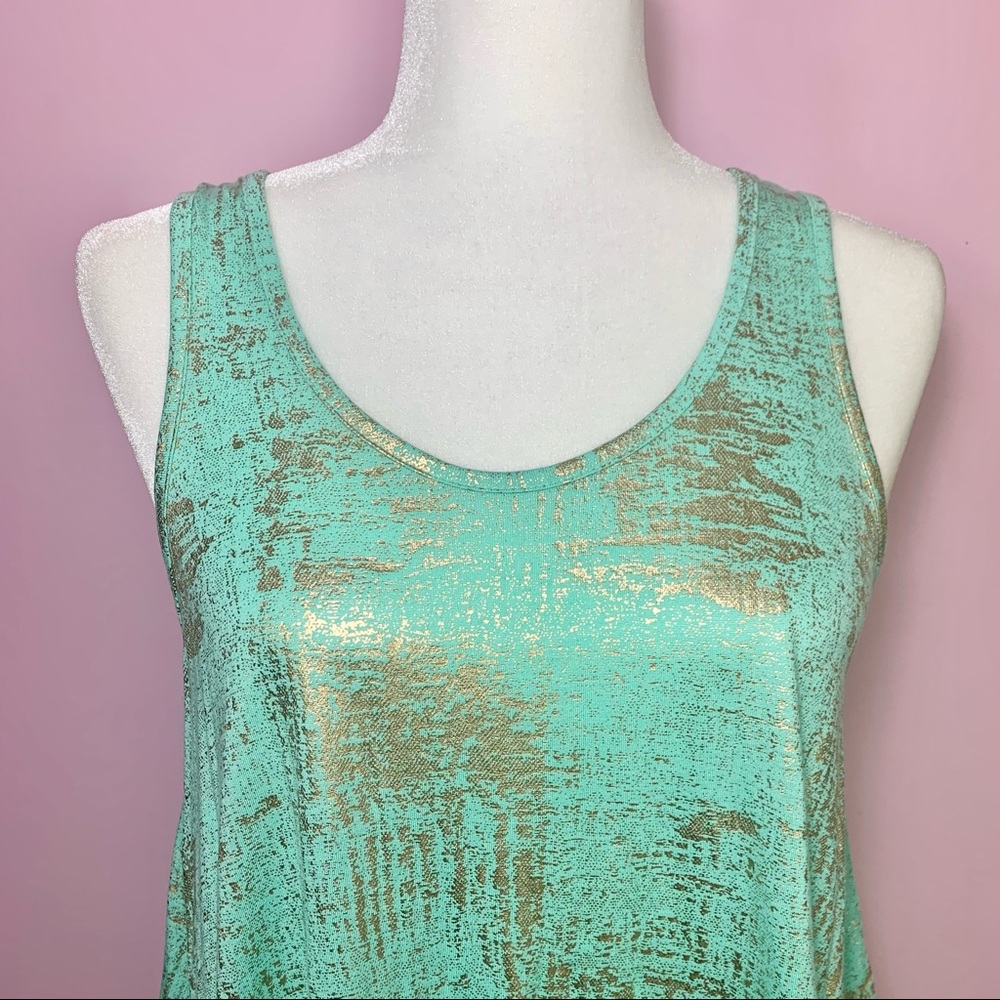 Jennifer Lopez Tank - Picture 3 of 7